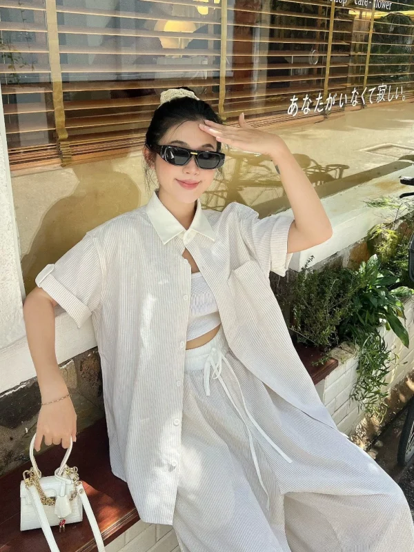 Áo sơ mi dơn giản